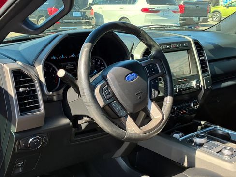 Used 2020 Ford Expedition Max XLT w/ Equipment Group 201A AWD/4WD image 17