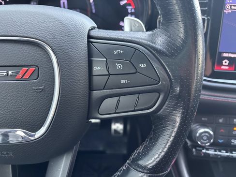 Used 2022 Dodge Durango R/T w/ Tow 'N Go Group AWD/4WD image 14