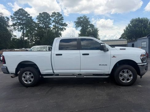 Used 2025 RAM 2500 Big Horn AWD/4WD image 5
