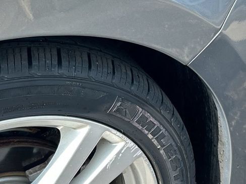 Used 2017 Nissan Altima 3.5 SL FWD image 11