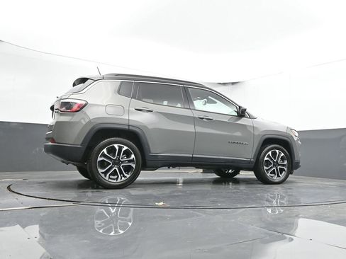 Used 2024 Jeep Compass Limited image 49