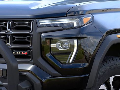 New 2026 GMC Canyon AT4 w/ Off-Road Front Bumper Package AWD/4WD image 10