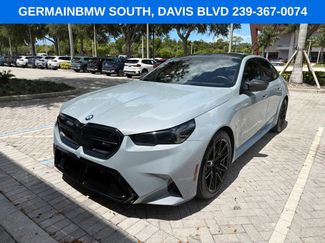 Used 2025 BMW M5 w/ Carbon Package AWD/4WD video 1