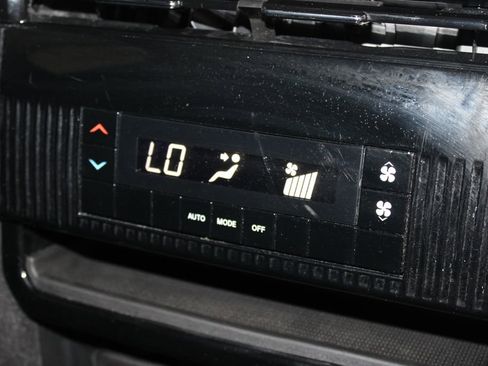 Used 2022 Jeep Wagoneer Series II image 35