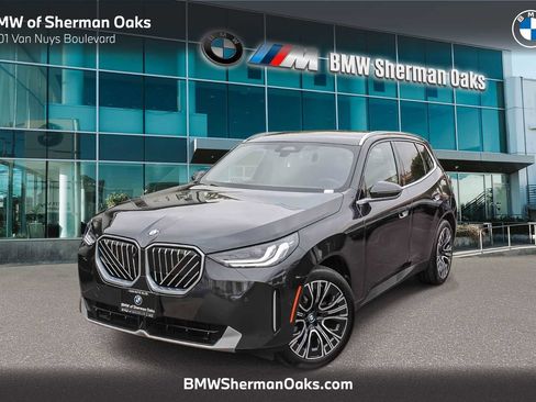 Used 2025 BMW X3 xDrive30 w/ Premium Package AWD/4WD image 1