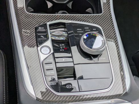 Used 2025 BMW X5 M60i image 24