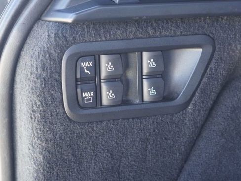 Used 2024 BMW X7 xDrive40i w/ M Sport Package AWD/4WD image 51