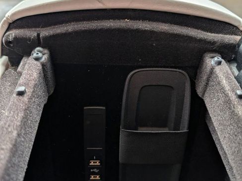 Used 2016 Mercedes-Benz S 550 4MATIC Sedan image 30