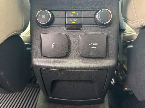 Used 2016 Ford Explorer Platinum AWD/4WD image 21