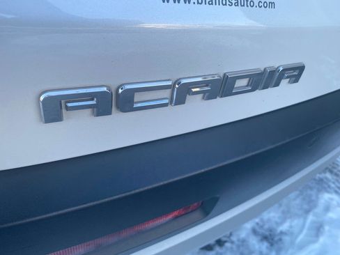 Used 2019 GMC Acadia SLT image 23