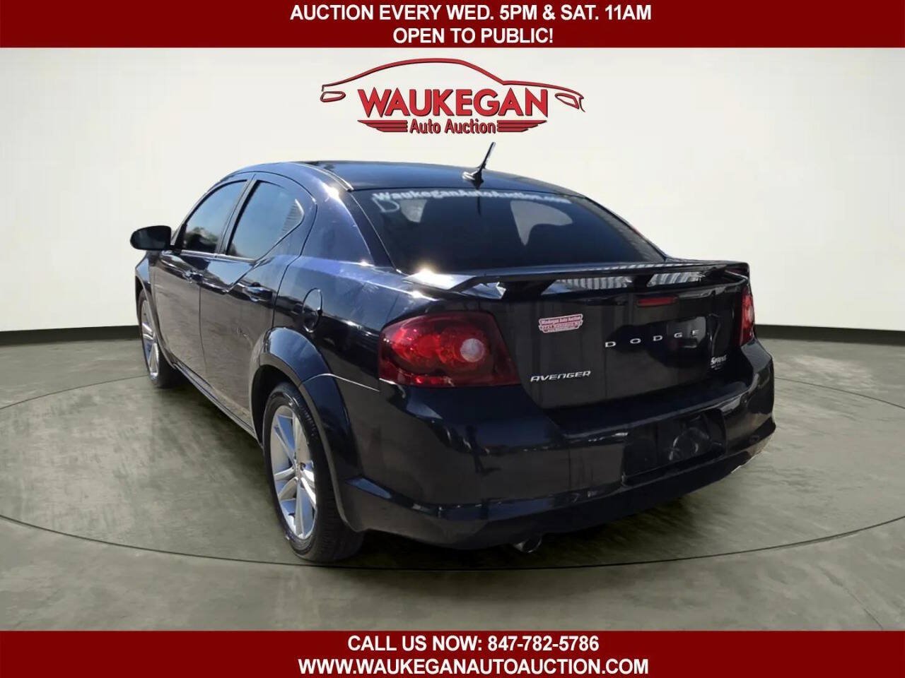 Used 2011 Dodge Avenger Heat FWD image 4