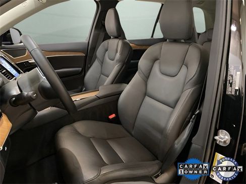 Used 2025 Volvo XC90 B6 Plus image 57