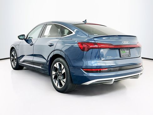 Used 2022 Audi e-tron Premium Plus w/ Premium Plus Package AWD/4WD image 5