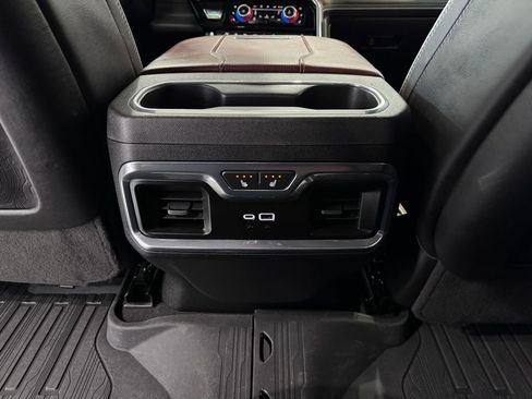 Certified 2024 GMC Sierra 3500 Denali Ultimate image 28