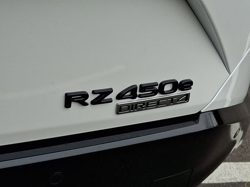 New 2026 Lexus RZ 450e Premium image 18