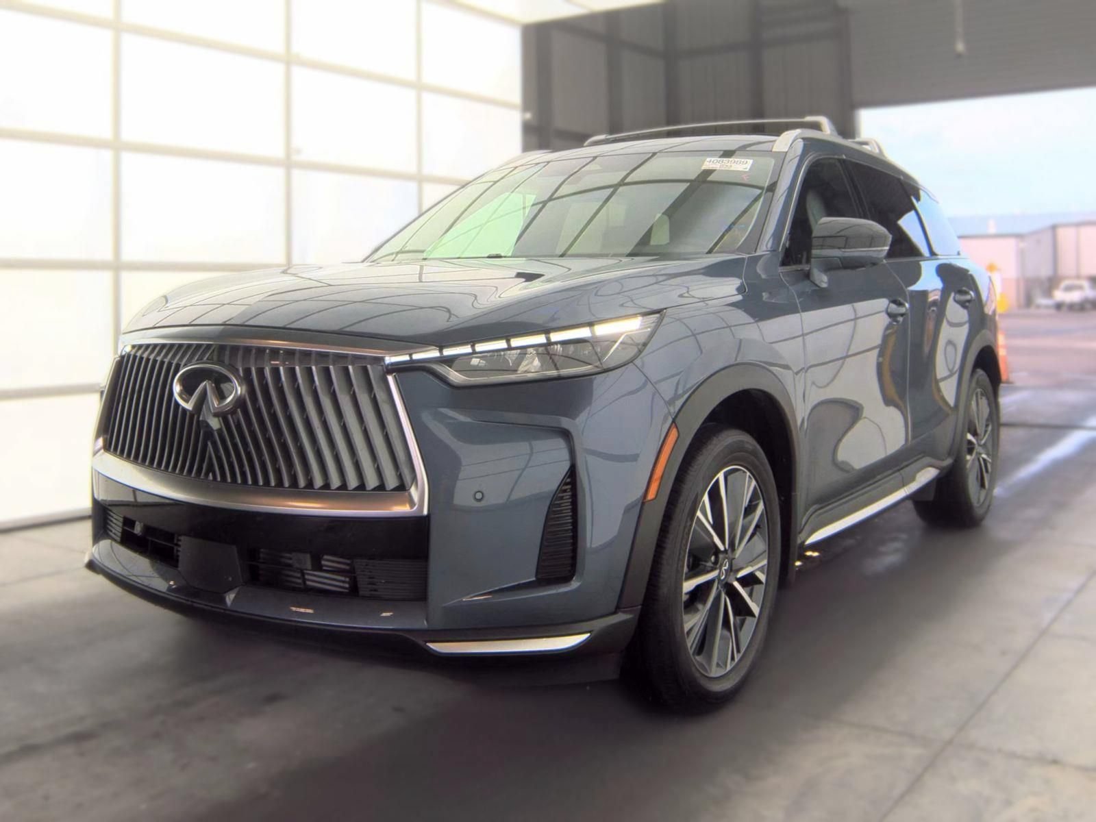 Certified 2026 INFINITI QX60 Luxe w/ Cargo Package FWD image 14