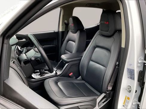 Used 2022 GMC Canyon AT4 image 15