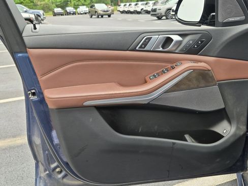 Used 2023 BMW X5 xDrive45e w/ Executive Package AWD/4WD image 14