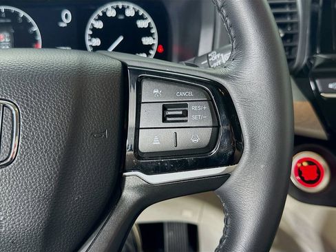 Used 2025 Honda Odyssey EX-L image 25