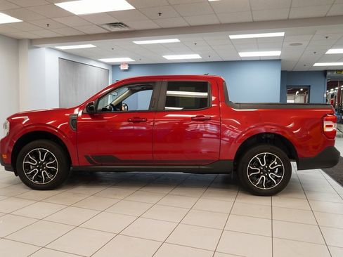 Used 2022 Ford Maverick Lariat w/ Lariat Luxury Package image 2