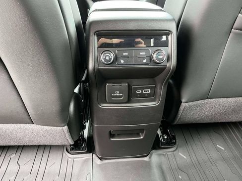 Certified 2021 GMC Acadia AT4 w/ Technology Package AWD/4WD image 14