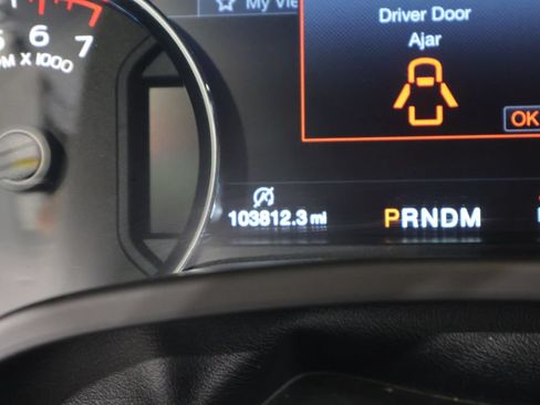 Used 2019 Ford F150 Lariat w/ Equipment Group 501A Mid AWD/4WD image 37