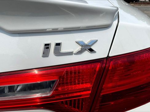 Used 2014 Acura ILX FWD image 32