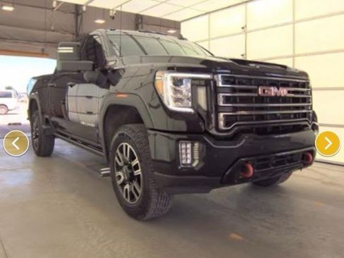 Used 2023 GMC Sierra 2500 AT4 w/ AT4 Premium Plus Package image 4
