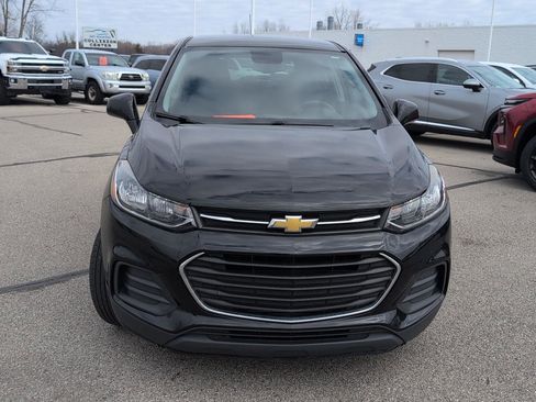 Used 2019 Chevrolet Trax LS w/ Tint and Cruise Package image 11