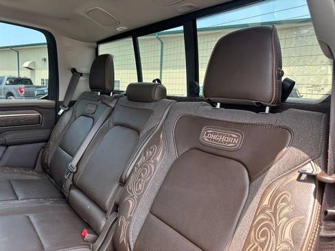 Used 2025 RAM 1500 Limited AWD/4WD image 23