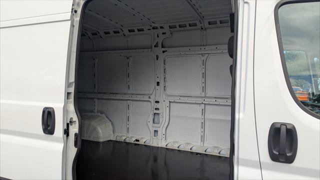 Used 2023 RAM ProMaster 2500 FWD image 16