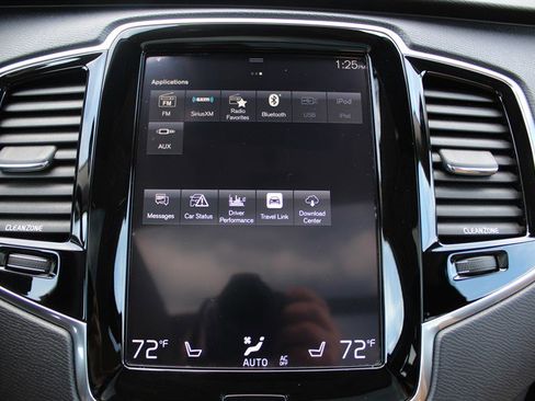 Used 2016 Volvo XC90 T8 Momentum w/ Vision Package image 12