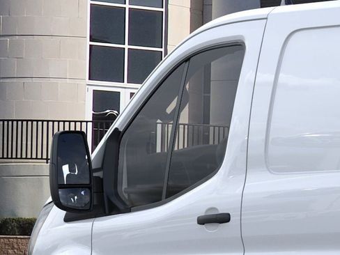 New 2025 Ford Transit 250 Low Roof RWD image 41