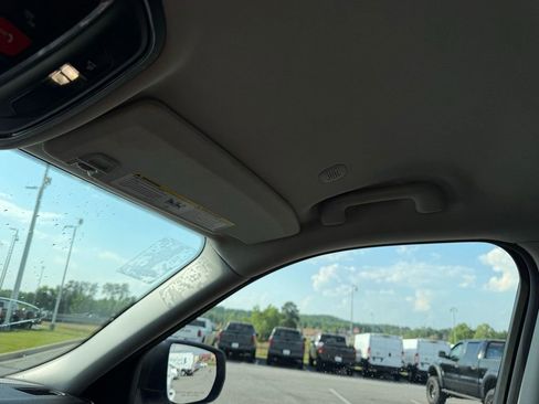 Used 2023 Jeep Grand Cherokee L Laredo image 19