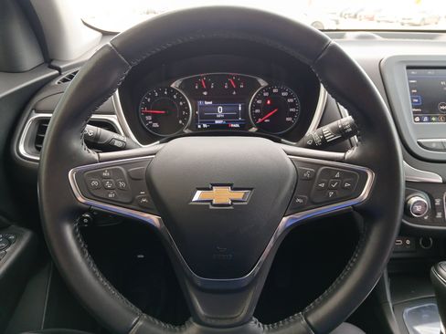 Used 2021 Chevrolet Equinox LT image 10