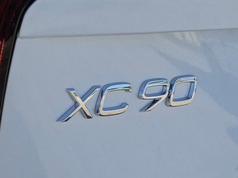 New 2026 Volvo XC90 B6 Ultra w/ Protection Package Premier AWD/4WD image 11