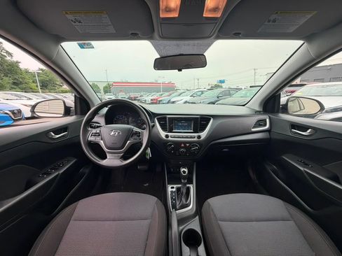 Used 2021 Hyundai Accent SE FWD image 15