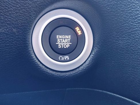 New 2026 Chrysler Voyager LX FWD image 20