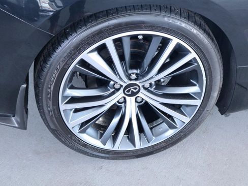 Used 2020 INFINITI Q60 3.0t Luxe w/ Essential Package RWD image 37