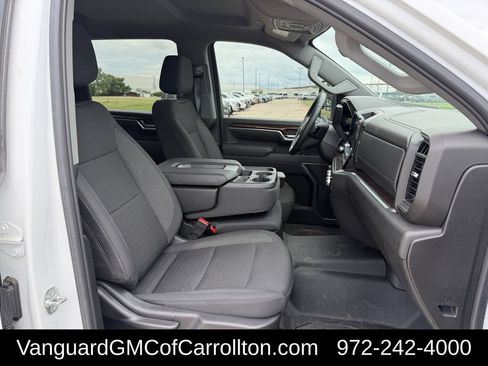 Used 2025 GMC Sierra 2500 SLE w/ SLE Value Package; AWD/4WD image 28