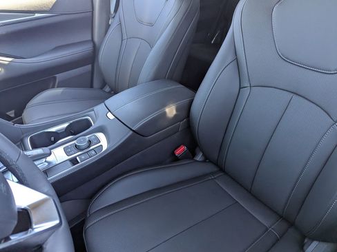 Certified 2026 INFINITI QX60 Luxe w/ Family Package image 20