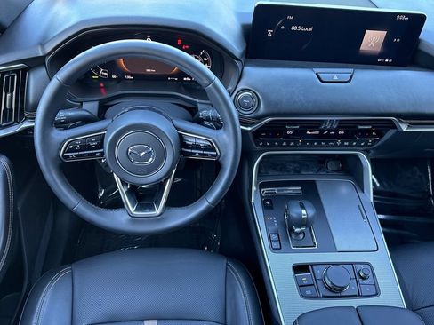 Certified 2025 MAZDA CX-70 Plug-In Hybrid w/ Premium Plus AWD/4WD image 19