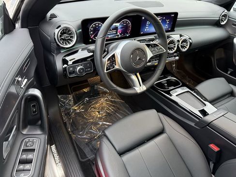 Certified 2025 Mercedes-Benz CLA 250 4MATIC image 14