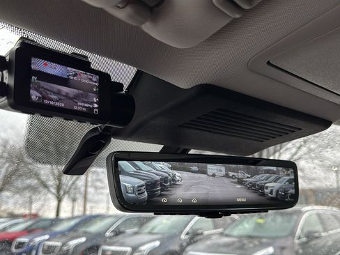 Used 2022 Nissan Armada Platinum image 27