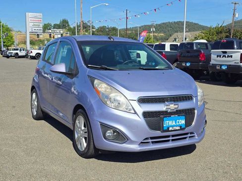Used 2014 Chevrolet Spark LT FWD image 4