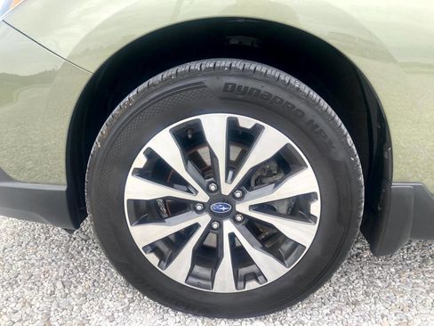 Used 2016 Subaru Outback 2.5i Limited AWD/4WD image 25