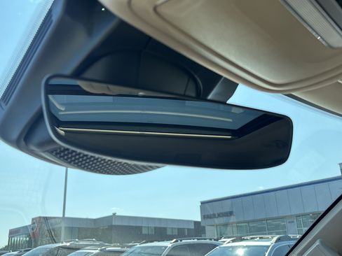 Used 2019 RAM 1500 Limited AWD/4WD image 37