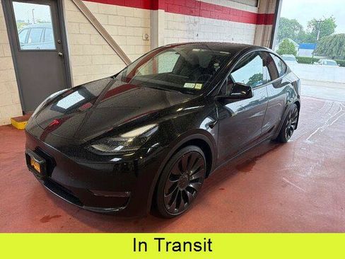 Used 2023 Tesla Model Y Performance AWD/4WD image 1