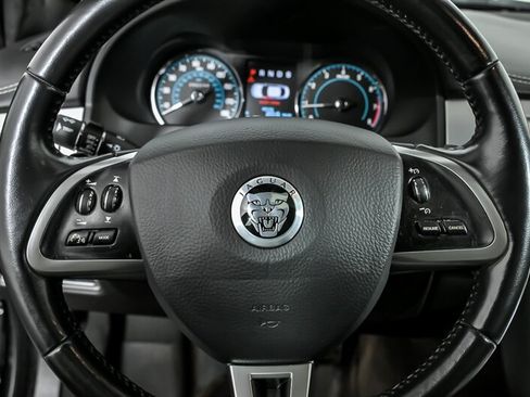 Used 2013 Jaguar XF 3.0 AWD/4WD image 24