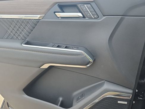 New 2026 GMC Acadia Denali w/ Super Cruise Package image 28